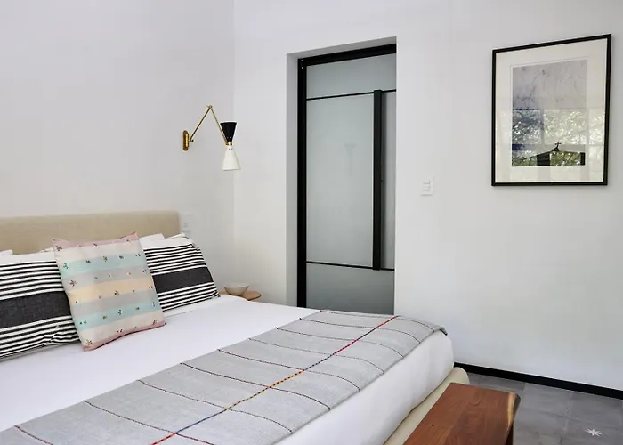 Enjoy The Luxury Of Premium 3br | Apartment